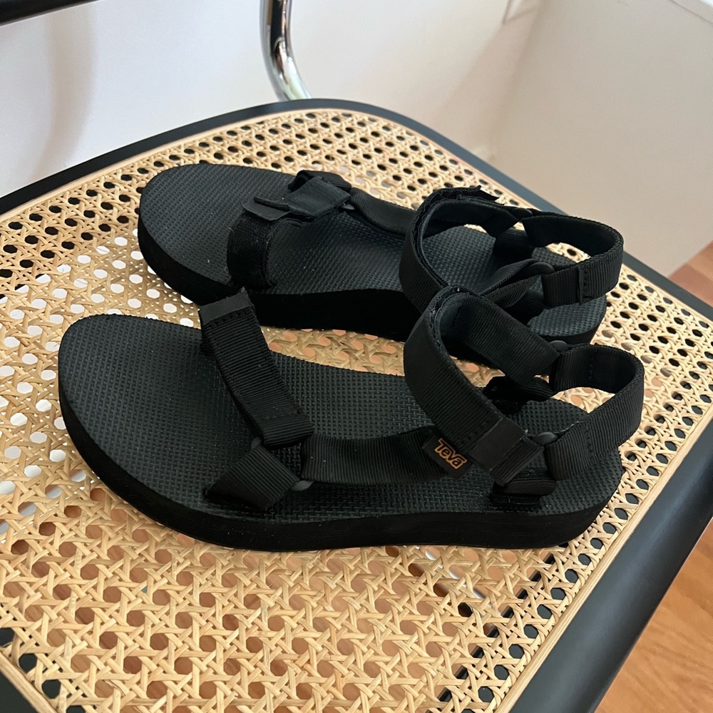 Teva Midform Sandals